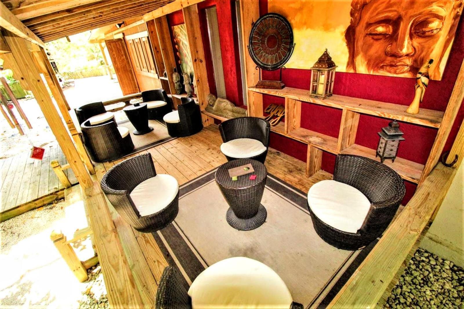 Magical Wonderkoi House In A Japanese Koi Garden Villa Miami Kültér fotó