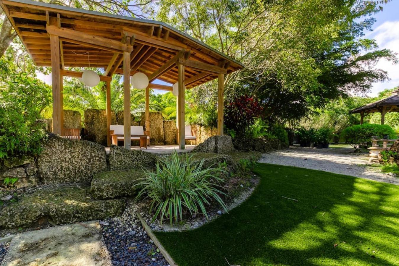 Magical Wonderkoi House In A Japanese Koi Garden Villa Miami Kültér fotó